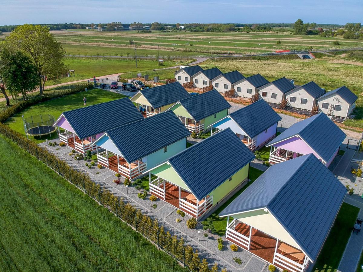 Domki Bajkowe Wzgorze Bobolin Exterior photo